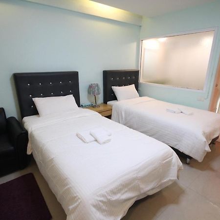 J.Residence Samut Prakan Dış mekan fotoğraf