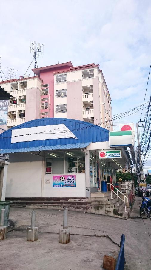 J.Residence Samut Prakan Dış mekan fotoğraf